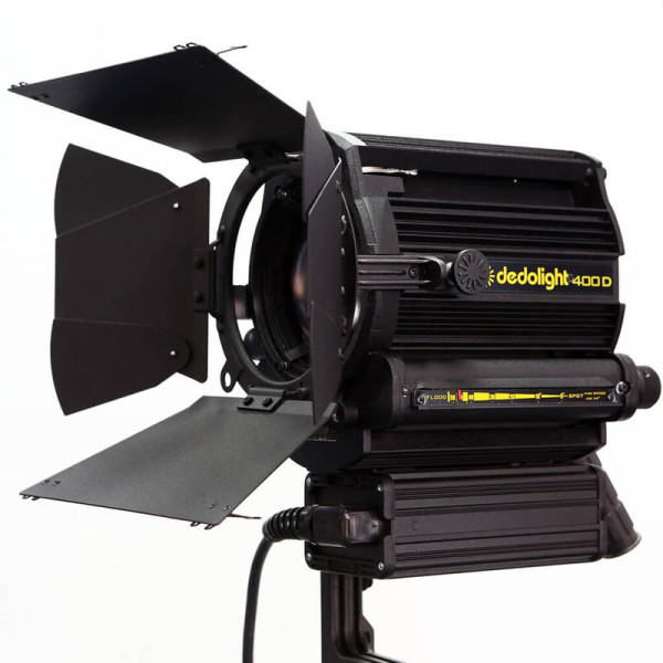 LED Прибор DEDOLIGHT DLH400D
